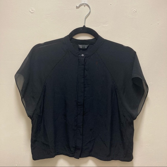 Mesh Sleeve Blouse - Picture 2 of 6